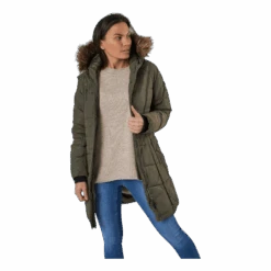 Whistler Cynthia Long Pro-lite Jacket Green 14 Whistler Cynthia Long Pro-lite Jacket Green -BJØRN BORG kauppa 09387 45 006