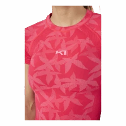 Kari Traa Butterfly Tee Pink -BJØRN BORG kauppa 09436 13 004 09dea449 bd3b 44be b5a4 4e1416778c74
