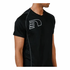 Newline Core Coolskin Tee Black -BJØRN BORG kauppa 5705375593632 008 538017e4ed2248758a789a2829b203bd