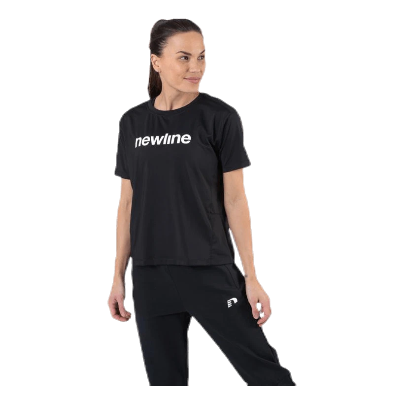 Newline Cropped Tee Black 6 Newline Cropped Tee Black - Image 4
