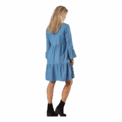 Pieces Why Abby 3/4 Lyocell Dress-Bi Blue 8 Pieces Why Abby 3/4 Lyocell Dress-Bi Blue -BJØRN BORG kauppa 5714509014943 006 8a13d5874493447faf90f99b5085498a