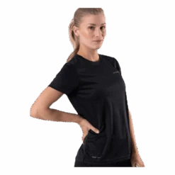 Endurance Vista S/S Performance Tee Black 9 Endurance Vista S/S Performance Tee Black -BJØRN BORG kauppa 5714522763057 004 873797c1e2e24f66a95101a58f5d86dd