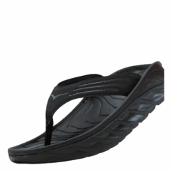 Hoka One One M ora recovery flip  Black / dark gull gray -BJØRN BORG kauppa 60474 17 006