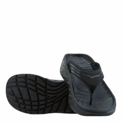 Hoka One One M ora recovery flip  Black / dark gull gray -BJØRN BORG kauppa 60474 17 007