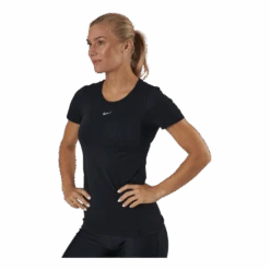 Nike Dri-FIT ADV Aura Women's Slim-Fit Short-Sleeve Top BLACK/REFLECTIVE SILV 7 Nike Dri-FIT ADV Aura Women's Slim-Fit Short-Sleeve Top BLACK/REFLECTIVE SILV -BJØRN BORG kauppa 60517 45 002