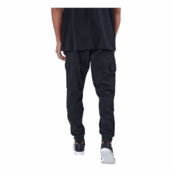 ADIDAS Essentials Fleece Regular Tapered Cargo Joggers Black -BJØRN BORG kauppa 60929 35 003