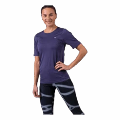 OXIDE Top Seamless, OT Purple -BJØRN BORG kauppa 7312590459391 004 a48be75a89de417387173268a22d97a4