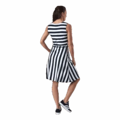 Holebrook Melanie Dress Blue/White -BJØRN BORG kauppa 7314830054144 003 b9d996f5d7604af4b5bafd6d2e1eabbe