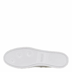 Trophy Canvas White -BJØRN BORG kauppa 7323505253553 004 ccba077bee284a65ae92a2fd59266c9d 510f017d 68cc 47af 8e58 1a72e153f29b