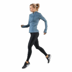 Talitha Long Sleeve Blue -BJØRN BORG kauppa 7325600138674 012 1083dd3a330043c2bdee4f3d7b7ca4fc