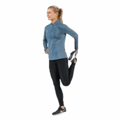 Talitha Long Sleeve Blue -BJØRN BORG kauppa 7325600138674 020 b8e065ae6d7244e9a4450e9a471f208b