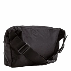 BJØRN BORG Core Bumbag Black 11 BJØRN BORG Core Bumbag Black -BJØRN BORG kauppa 7340076218897 005 1473bf35a613474a920a1faa7e5b32ca