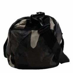 BJØRN BORG Pete Sport Bags Patterned -BJØRN BORG kauppa 7340076222412 003 c88a39fcd3b34c518f851e2c9ed05a98