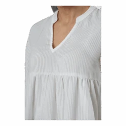ONLY Bloom 3/4 Top Wvn White -BJØRN BORG kauppa 90086 49 004