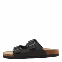 Akela Slippers Black