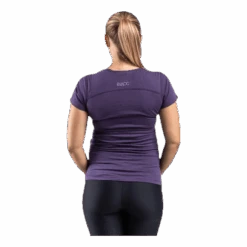 Comfy Mama T-shirt Purple -BJØRN BORG kauppa BlaccMama 009 4af600d67e2e4507909c0086c7db6fd1