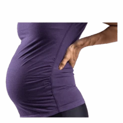 Comfy Mama T-shirt Purple -BJØRN BORG kauppa BlaccMama 024 2a679fb323dd4193985d824486d50681